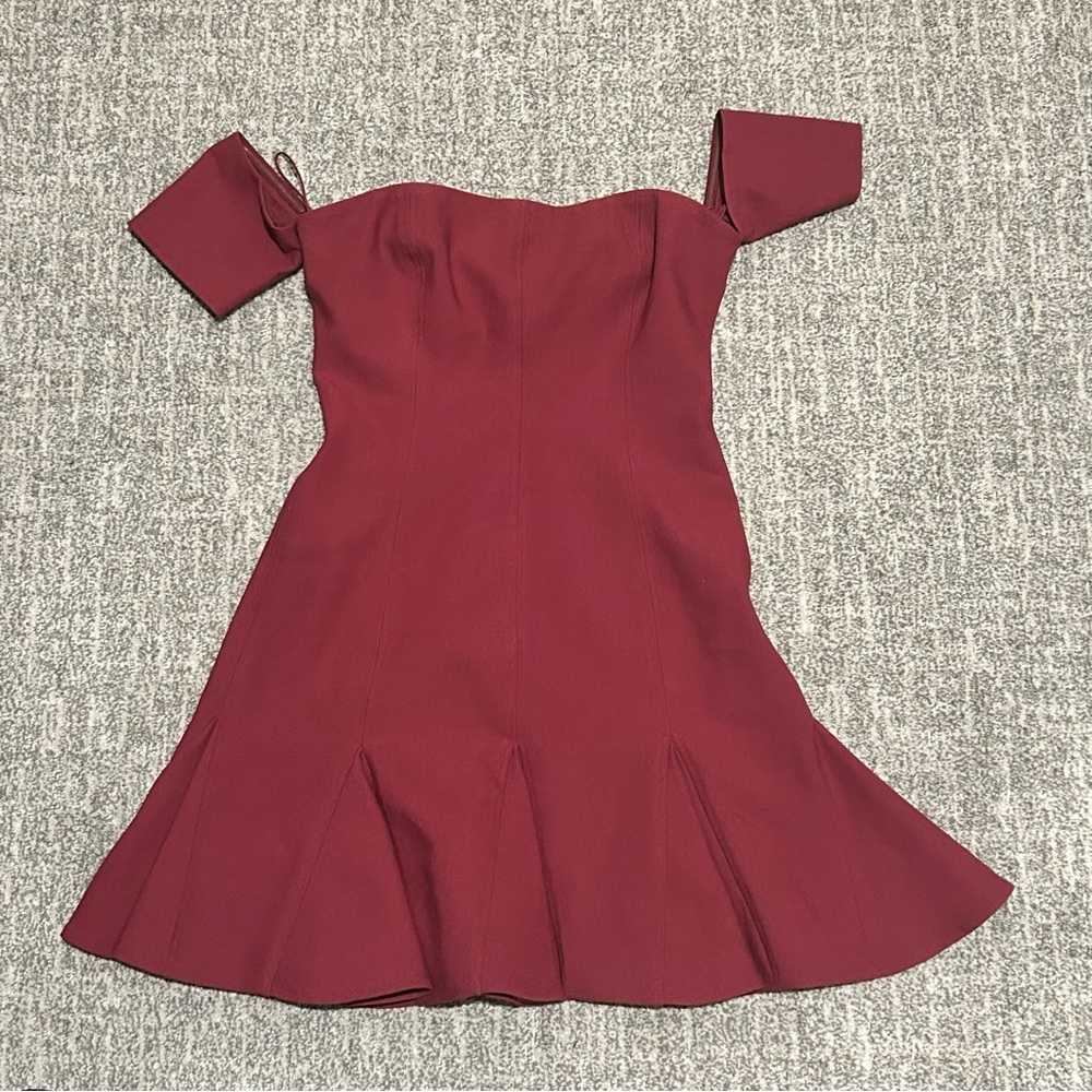Cinq a Sept Burgundy Off-Shoulder Mini Dress Red Party Size 4 - Picture 4 of 8